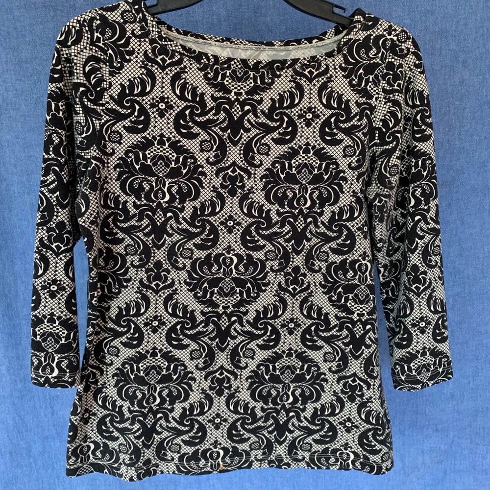 Talbots printed long sleeve top.